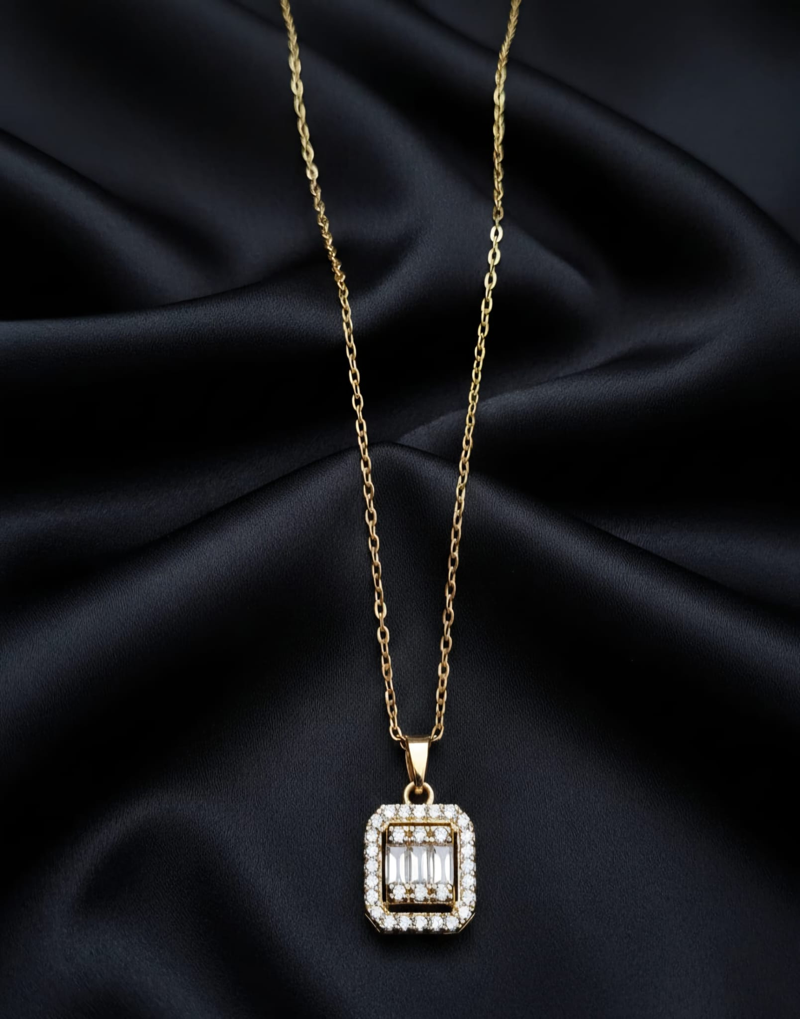 GOLD BAGET KOLYE